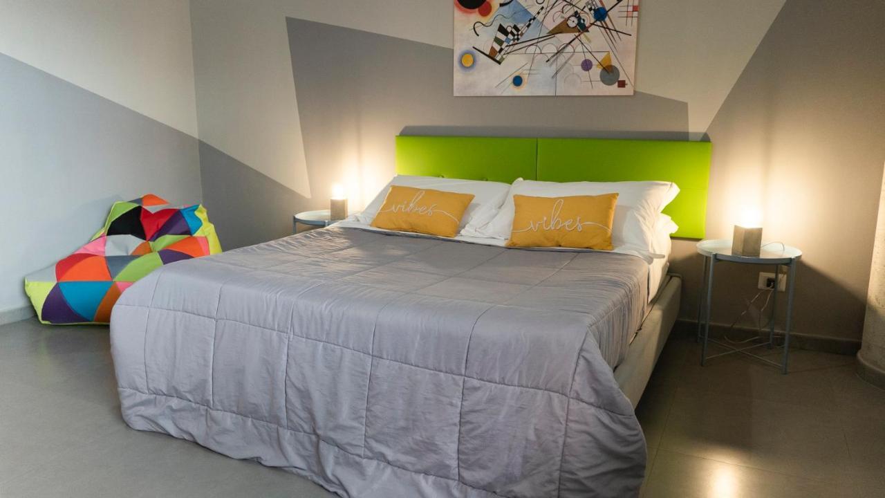 Etna Suite Design Apartments Катания Экстерьер фото